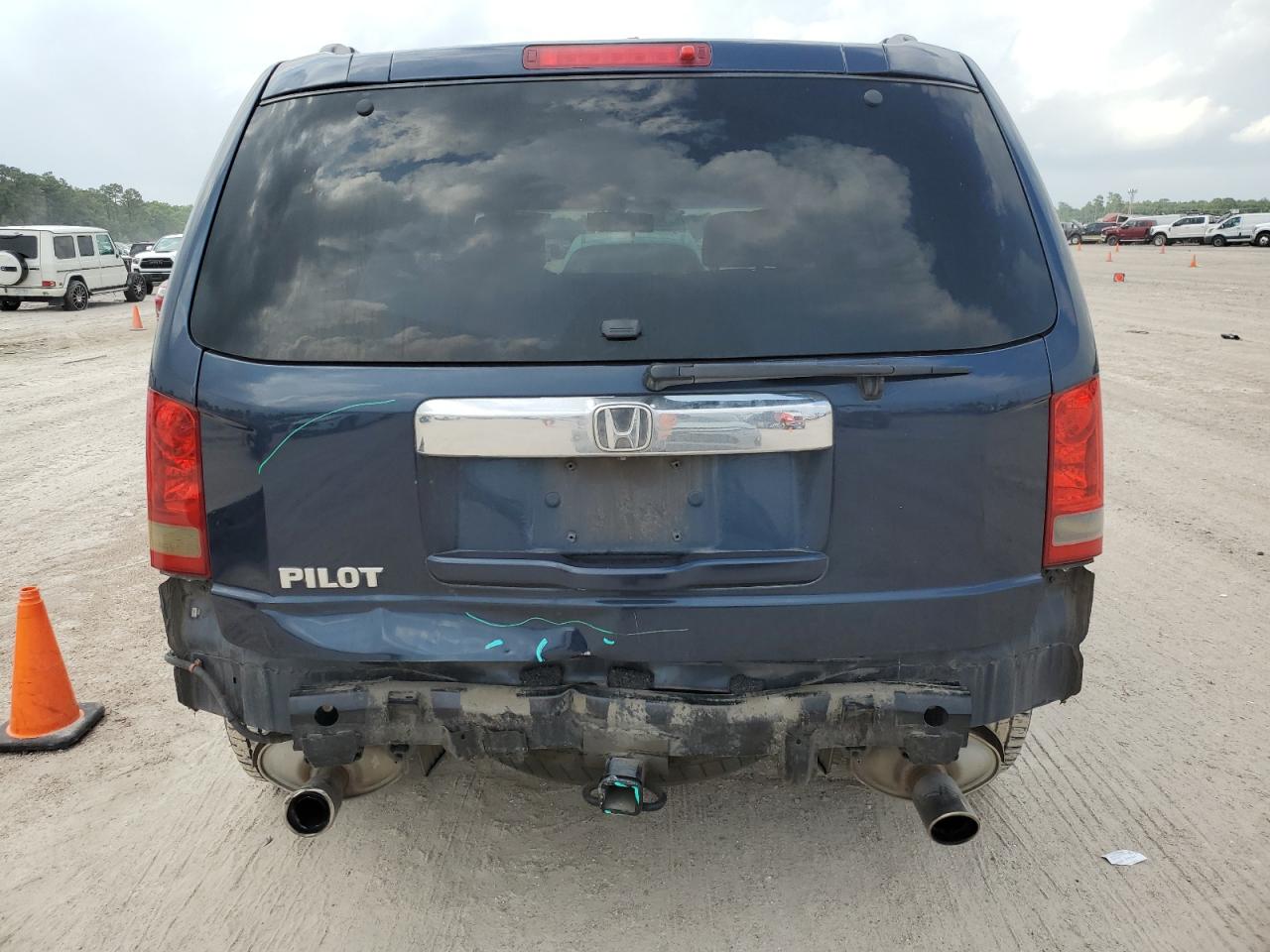 5FNYF3H5XBB047253 2011 Honda Pilot Exl