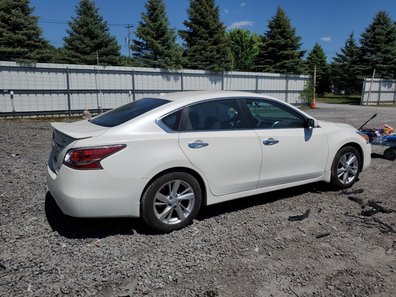 1N4AL3AP1EC100855 2014 Nissan Altima 2.5