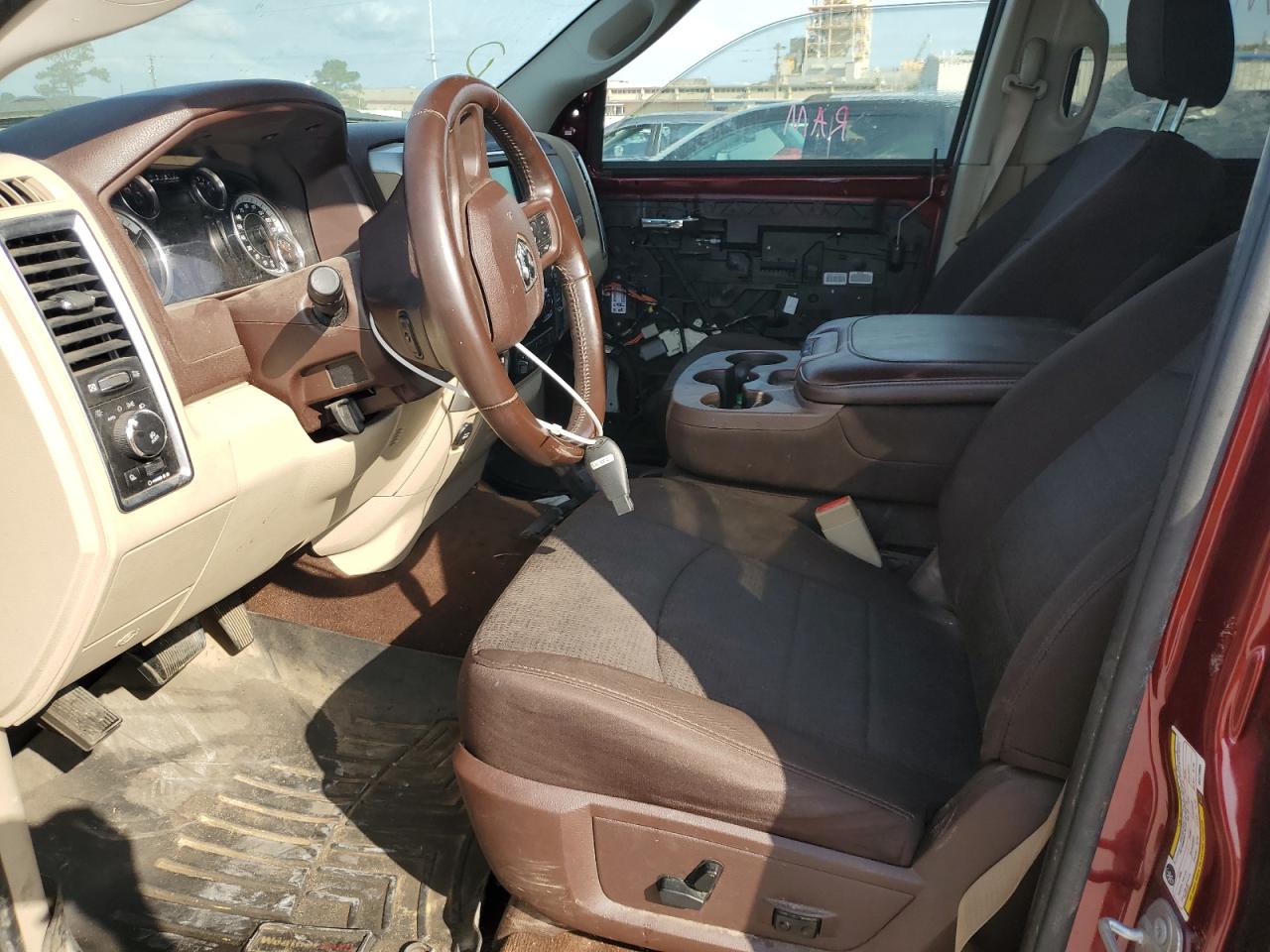 3C6RR7LT7GG270805 2016 Ram 1500 Slt