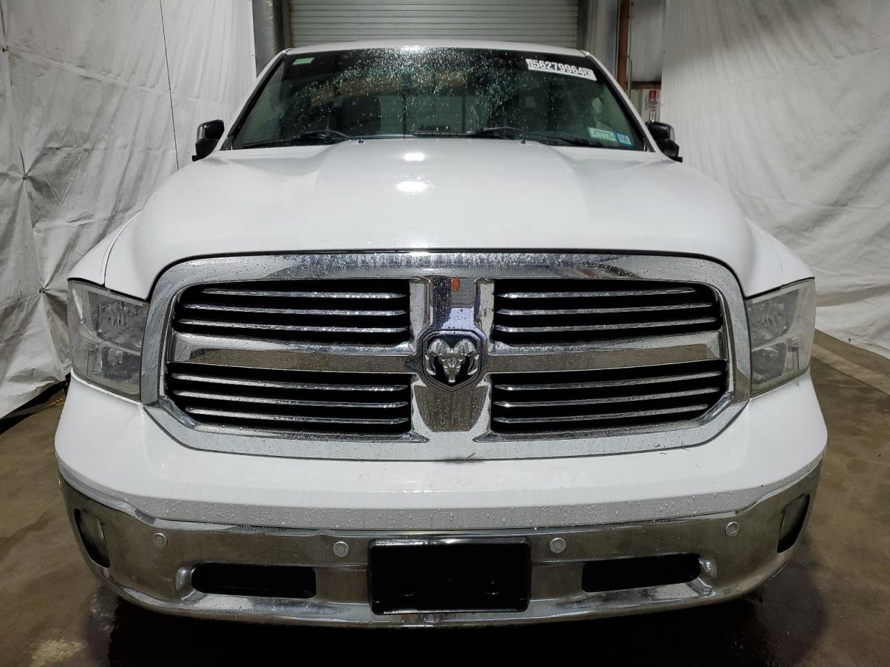 1C6RR6GT4FS613565 2015 Ram 1500 Slt