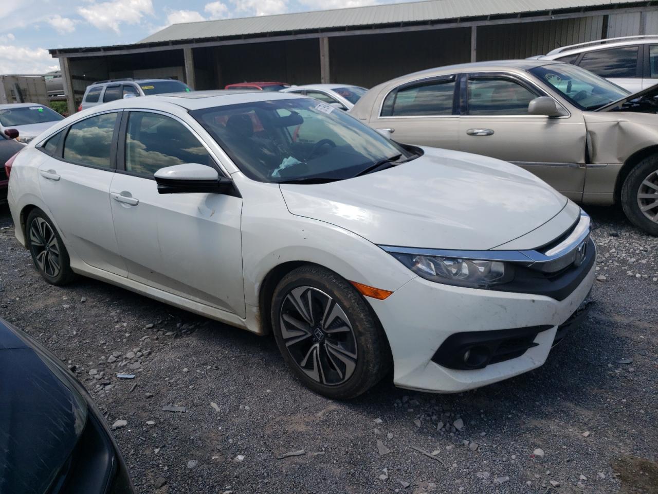 JHMFC1F36JX023749 2018 Honda Civic Ex