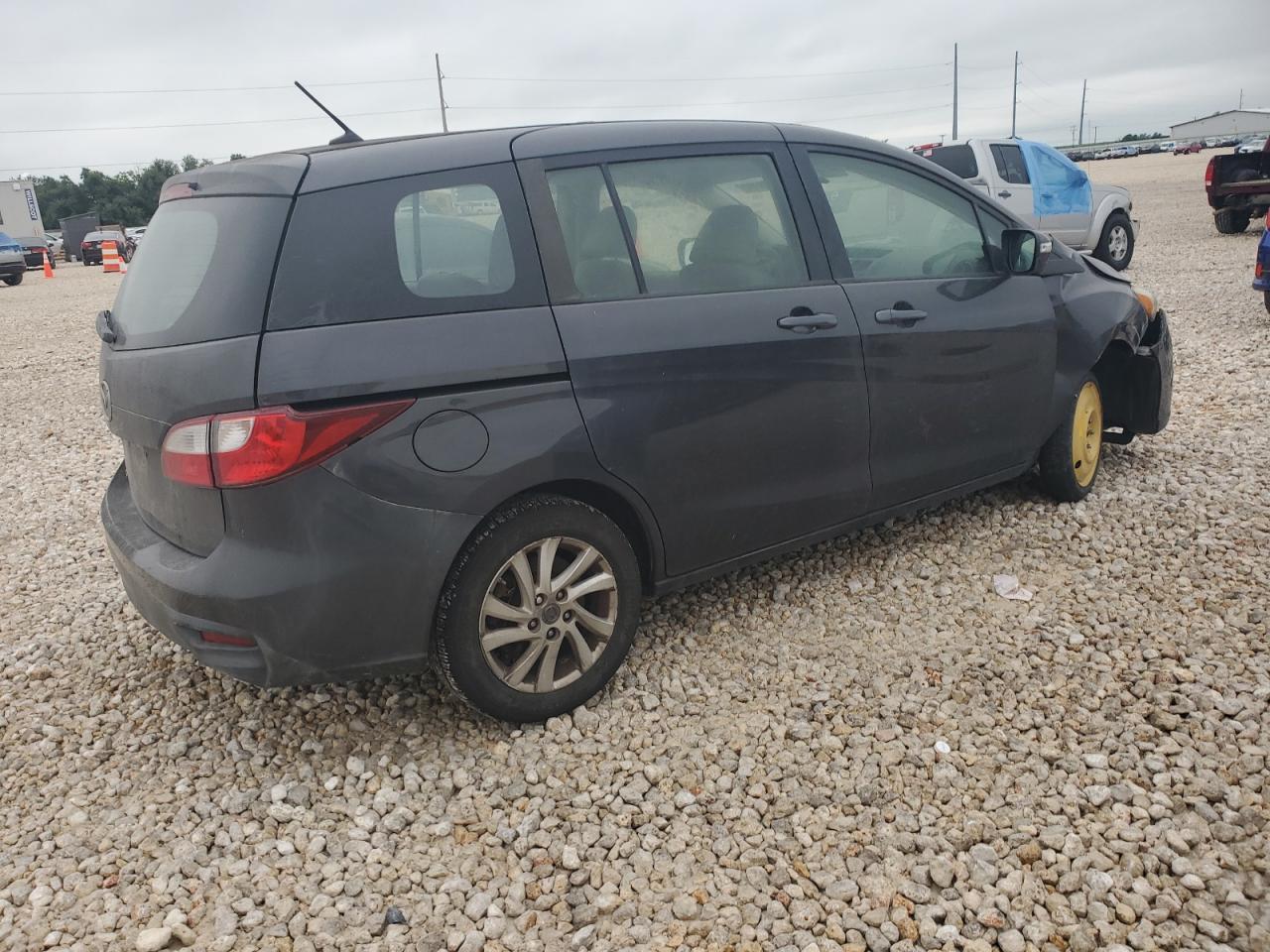 JM1CW2BL1F0190205 2015 Mazda 5 Sport