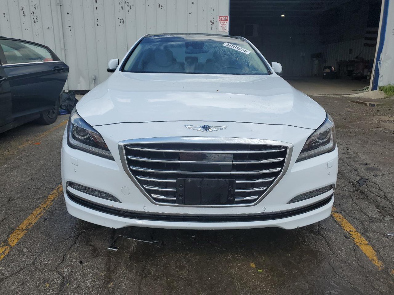 2017 Genesis G80 Base vin: KMHGN4JE5HU187401