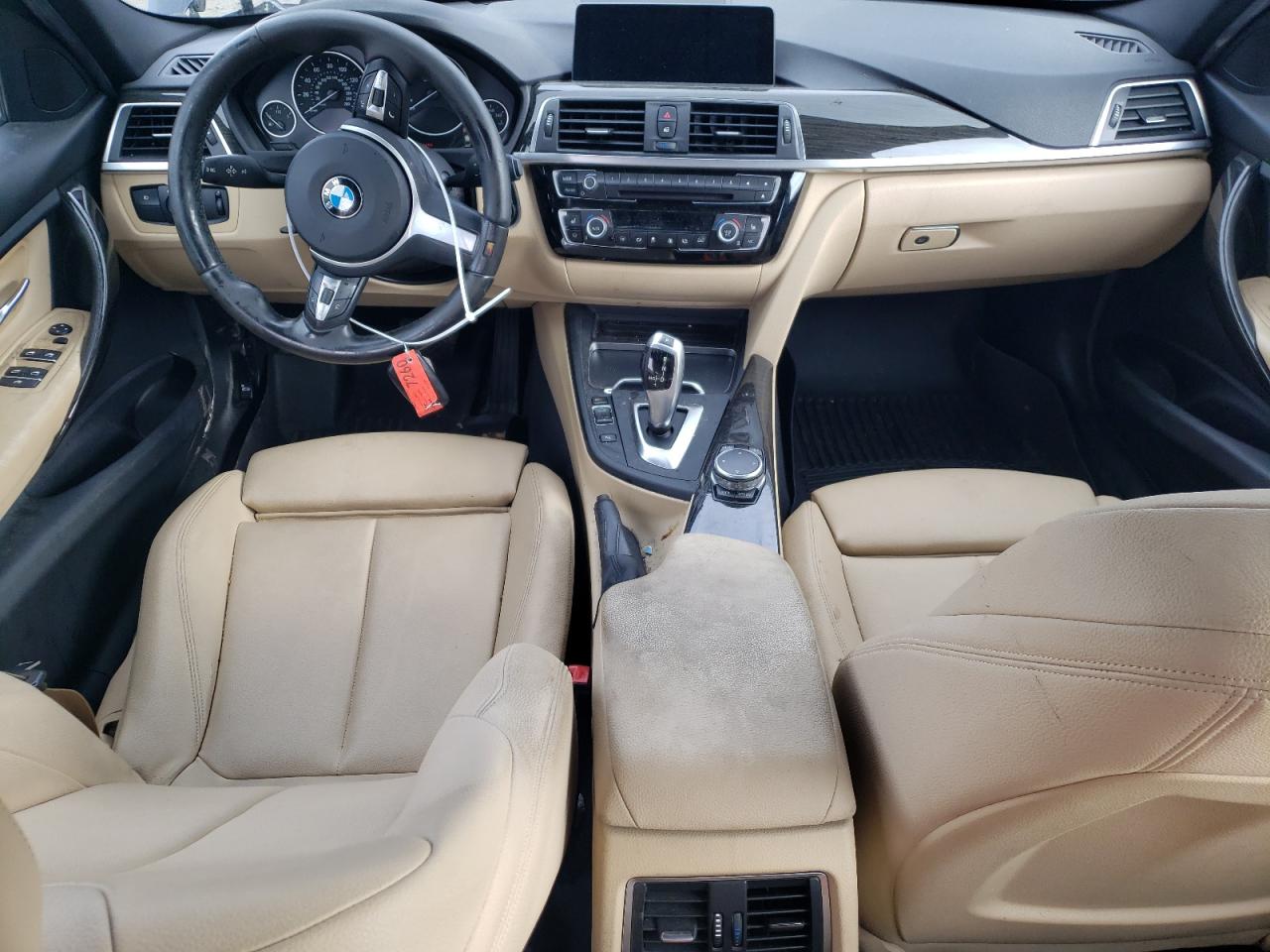 2017 BMW 320 Xi vin: WBA8E5G37HNU42609