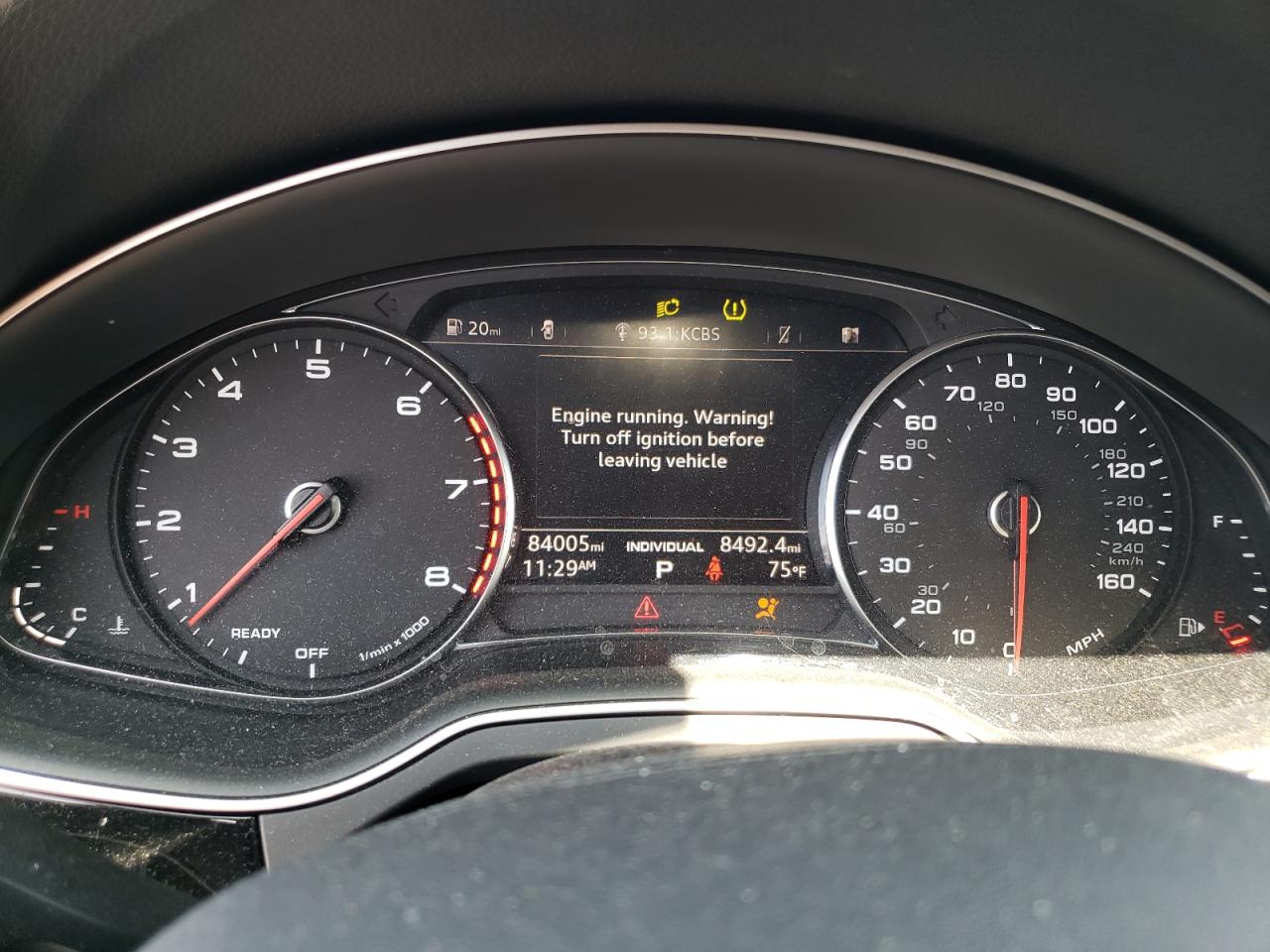 WA1AAAF72HD055110 2017 Audi Q7 Premium