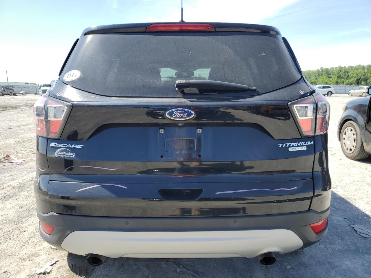 1FMCU0J95HUA63111 2017 Ford Escape Titanium