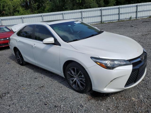 2015 Toyota Camry Le VIN: 4T1BF1FK1FU875039 Lot: 54319324