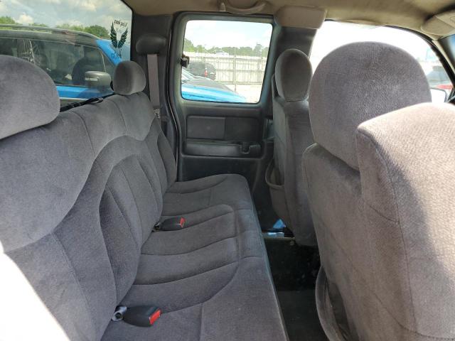 2001 GMC New Sierra C1500 VIN: 2GTEC19V511384185 Lot: 55812234