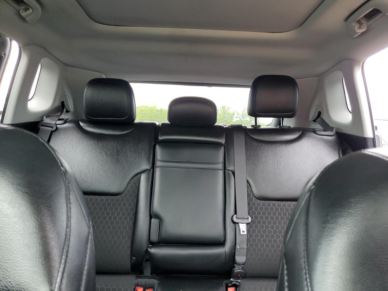 3C4NJDBB3JT395823 2018 Jeep Compass Latitude