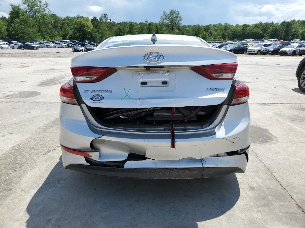 5NPD84LF1HH004901 2017 Hyundai Elantra Se