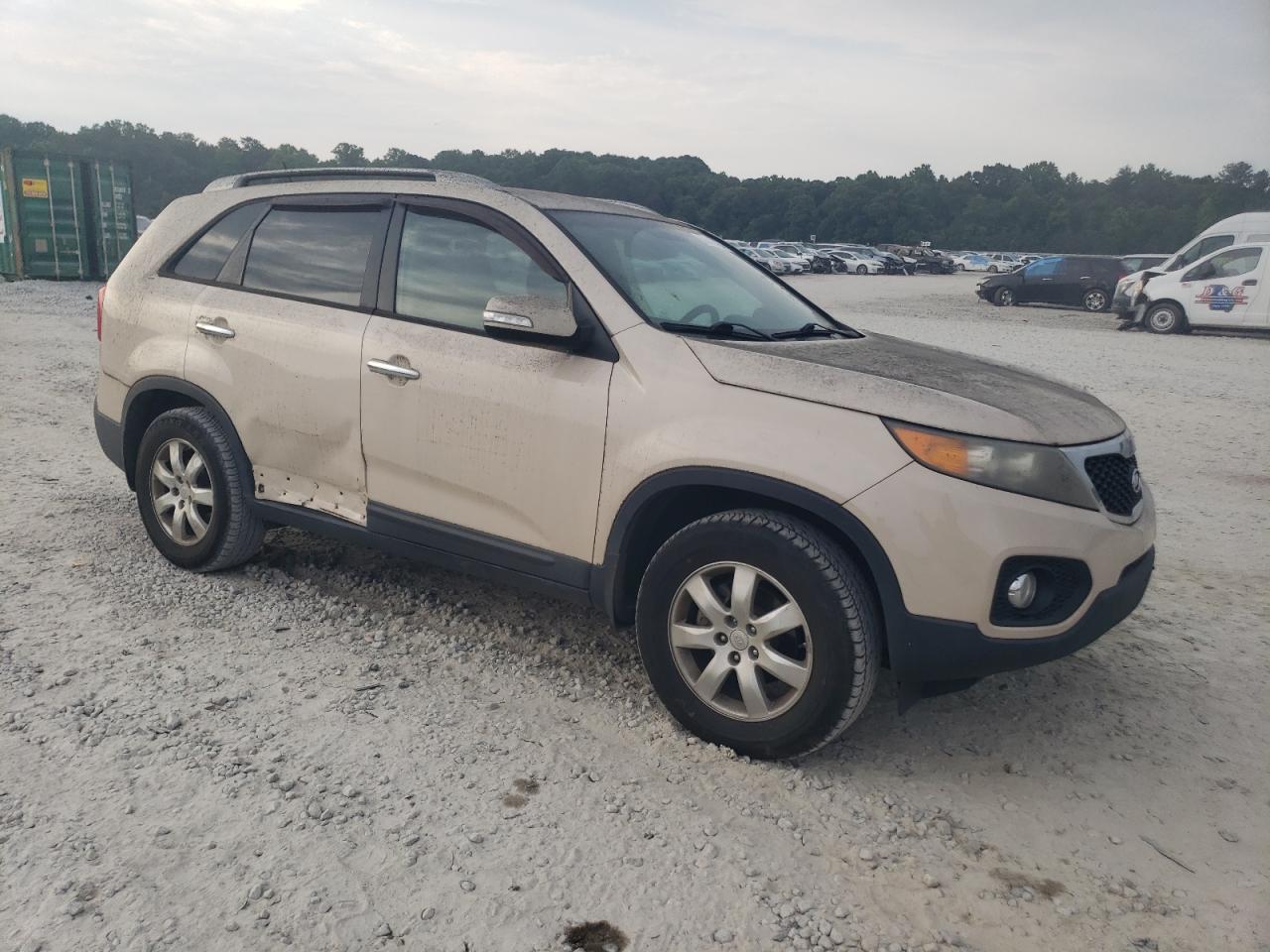 5XYKT3A17BG091404 2011 Kia Sorento Base