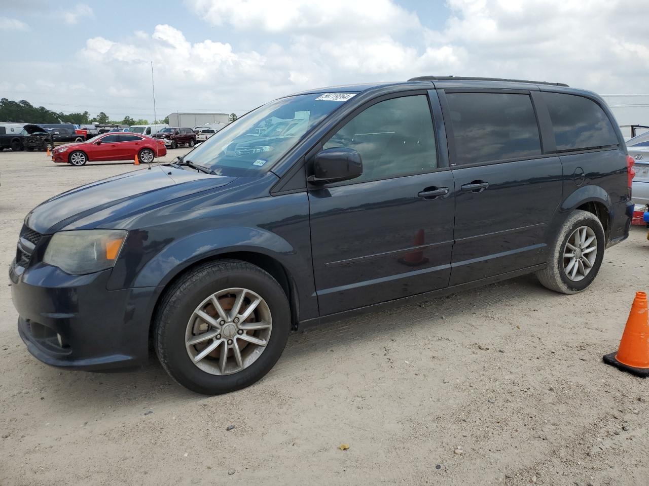 2C4RDGEG1ER171718 2014 Dodge Grand Caravan R/T