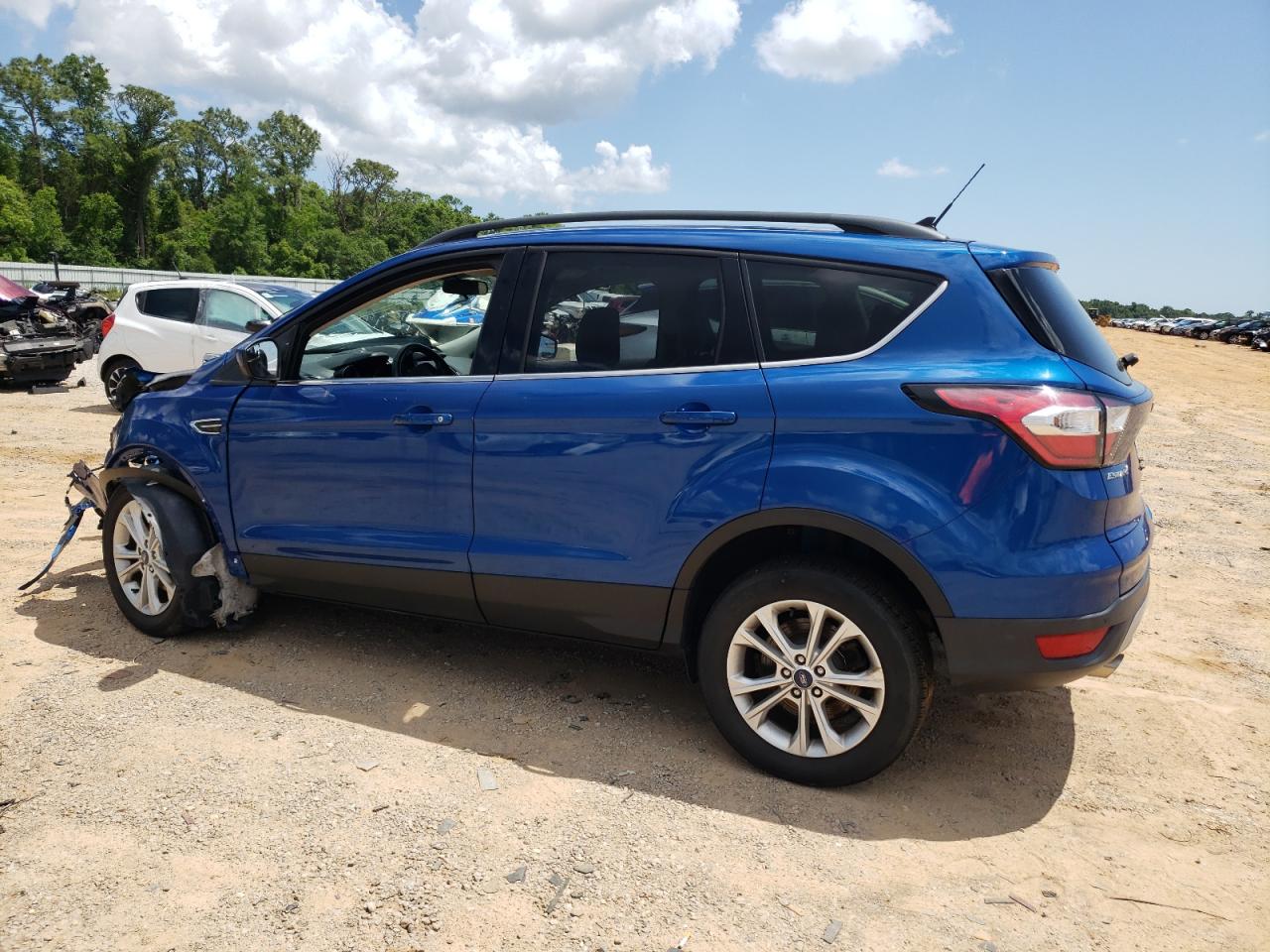 1FMCU0HD7JUD49204 2018 Ford Escape Sel