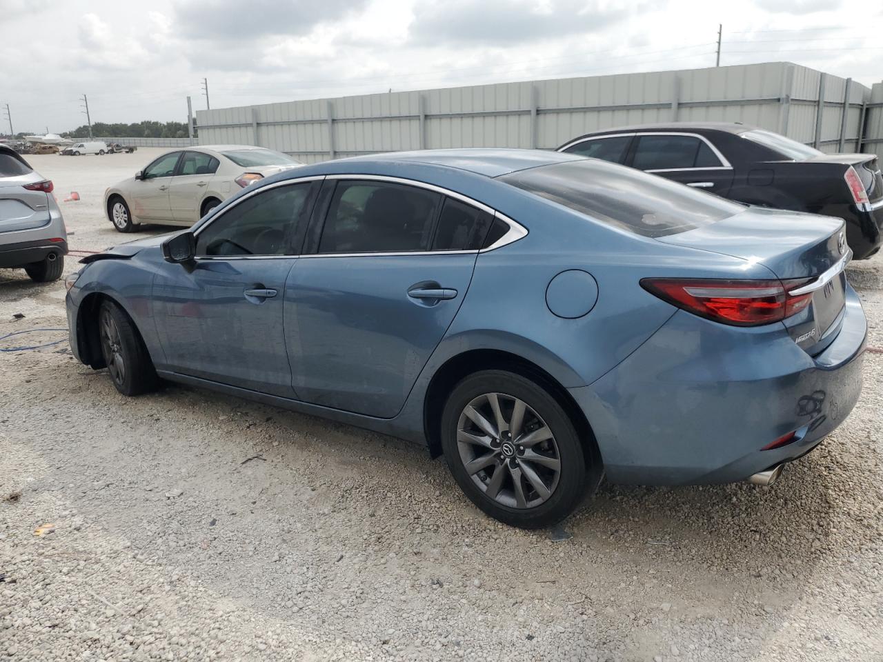 JM1GL1UM2J1309201 2018 Mazda 6 Sport