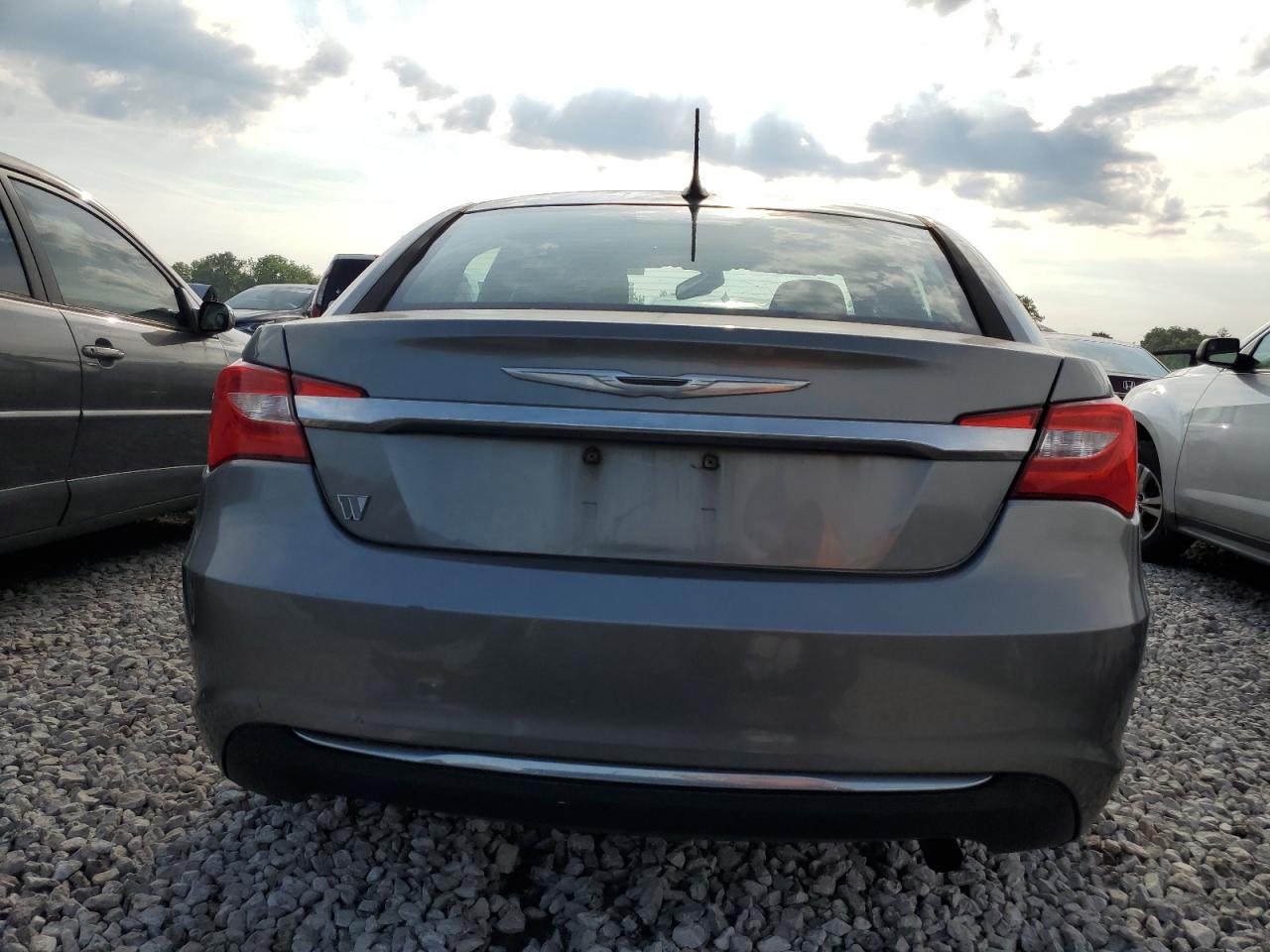 1C3CCBCB4CN261365 2012 Chrysler 200 Limited