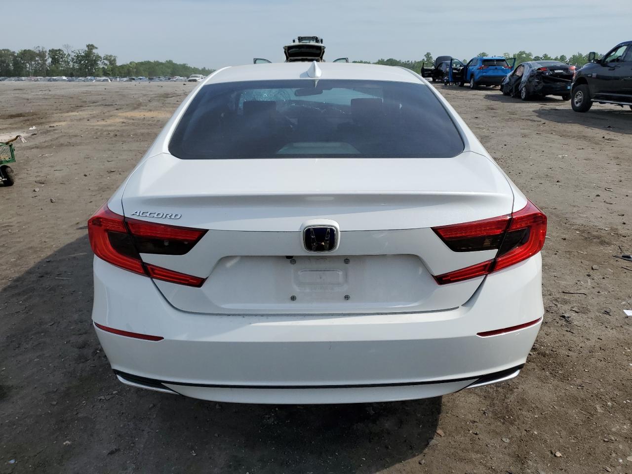 1HGCV1F10KA088888 2019 Honda Accord Lx