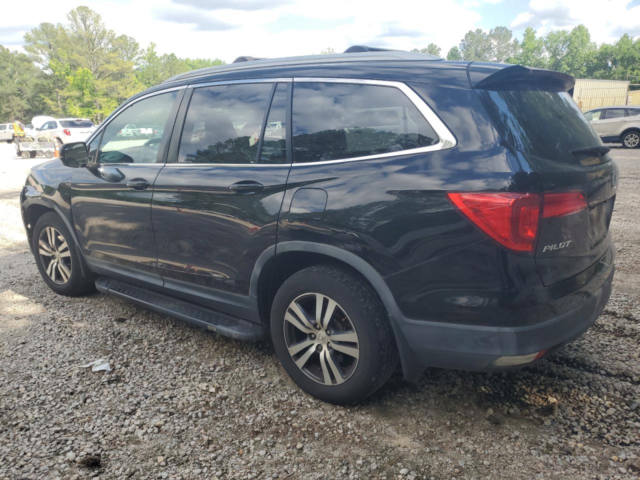 5FNYF6H86HB016179 2017 Honda Pilot Exl