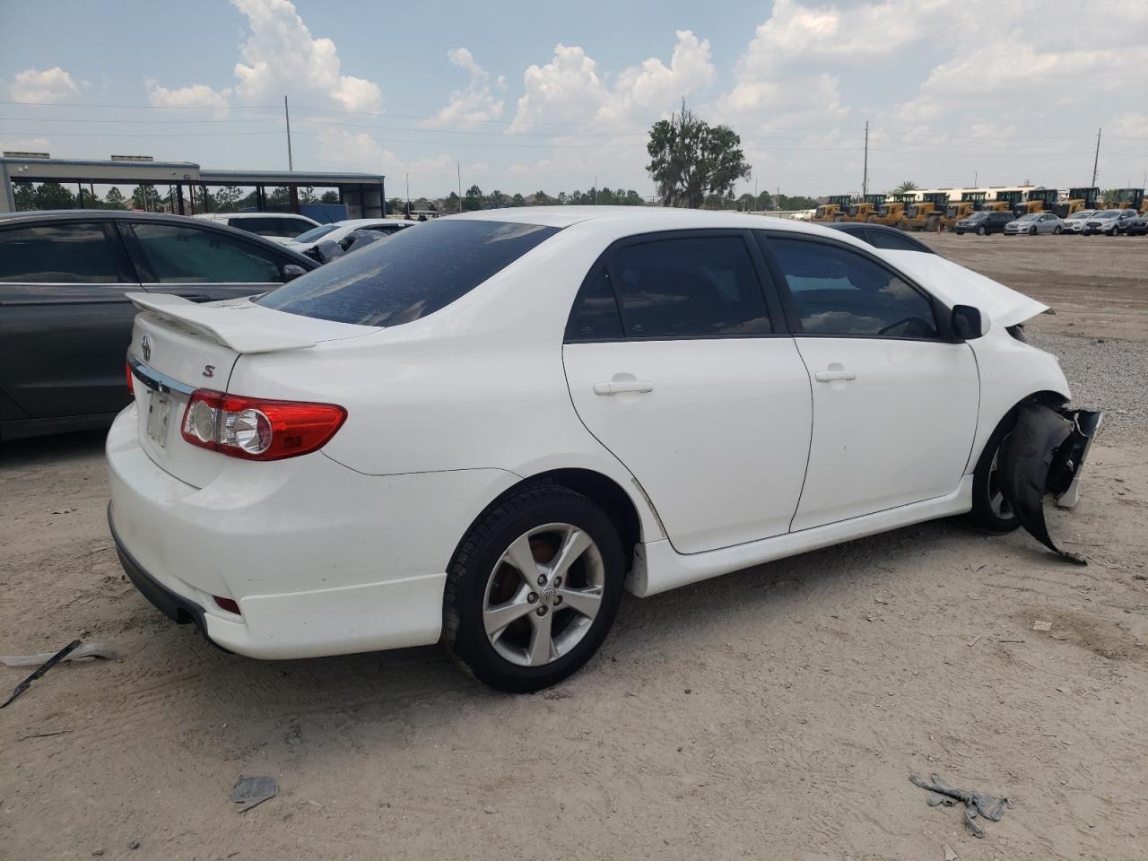 5YFBU4EEXDP176848 2013 Toyota Corolla Base