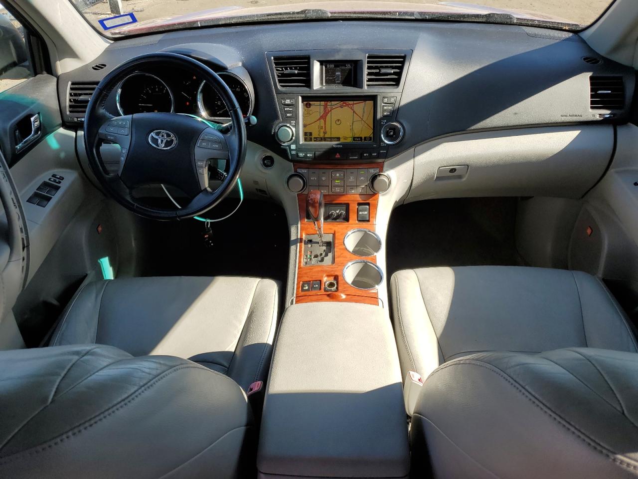 JTEES42AX92133696 2009 Toyota Highlander Limited