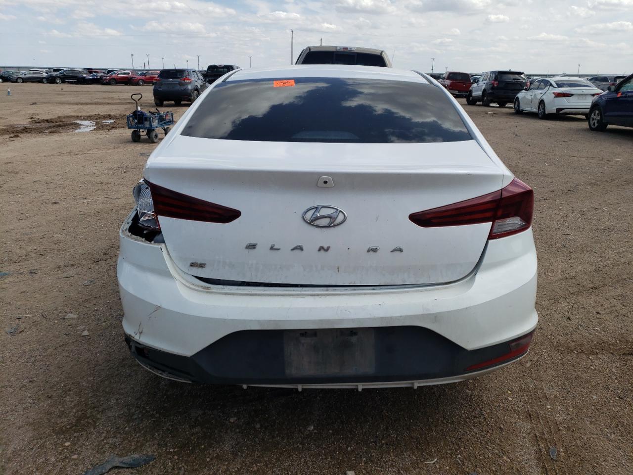 5NPD74LF7KH435530 2019 Hyundai Elantra Se
