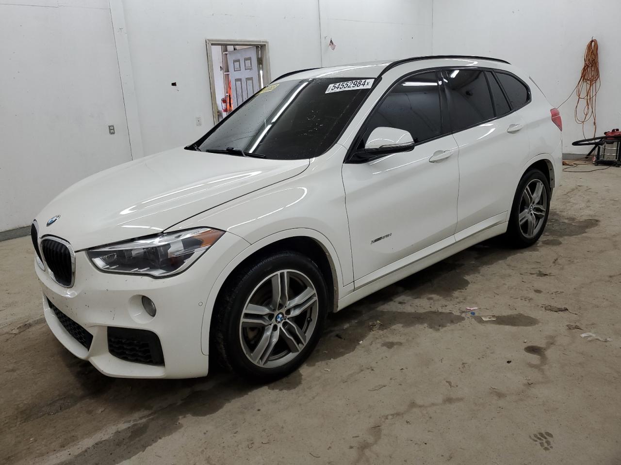 WBXHT3C35GP888069 2016 BMW X1 xDrive28I