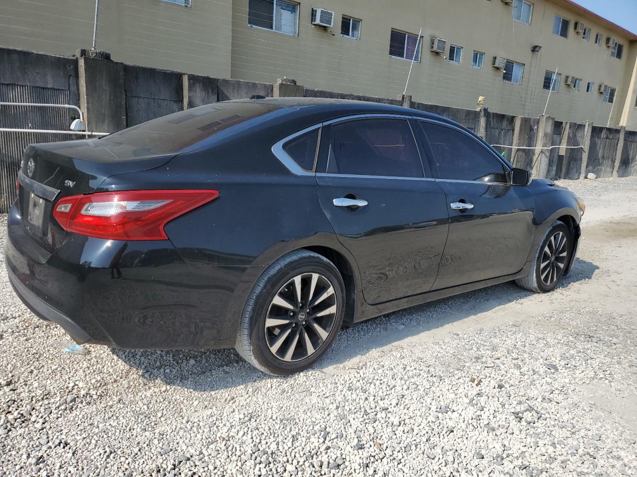 1N4AL3AP2JC101930 2018 Nissan Altima 2.5