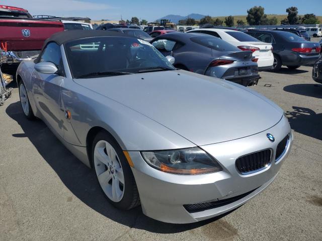 2007 BMW Z4 3.0 VIN: 4USBU33507LW70706 Lot: 54722664