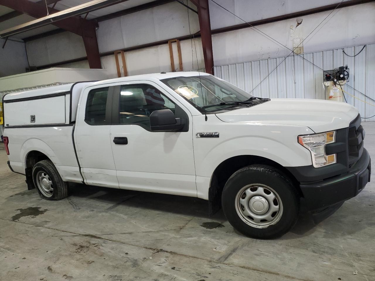 1FTEX1C88HKD21468 2017 Ford F150 Super Cab