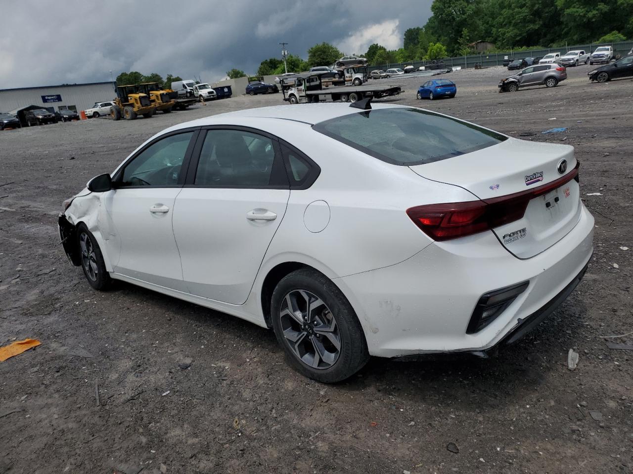 3KPF24AD2ME308278 2021 Kia Forte Fe