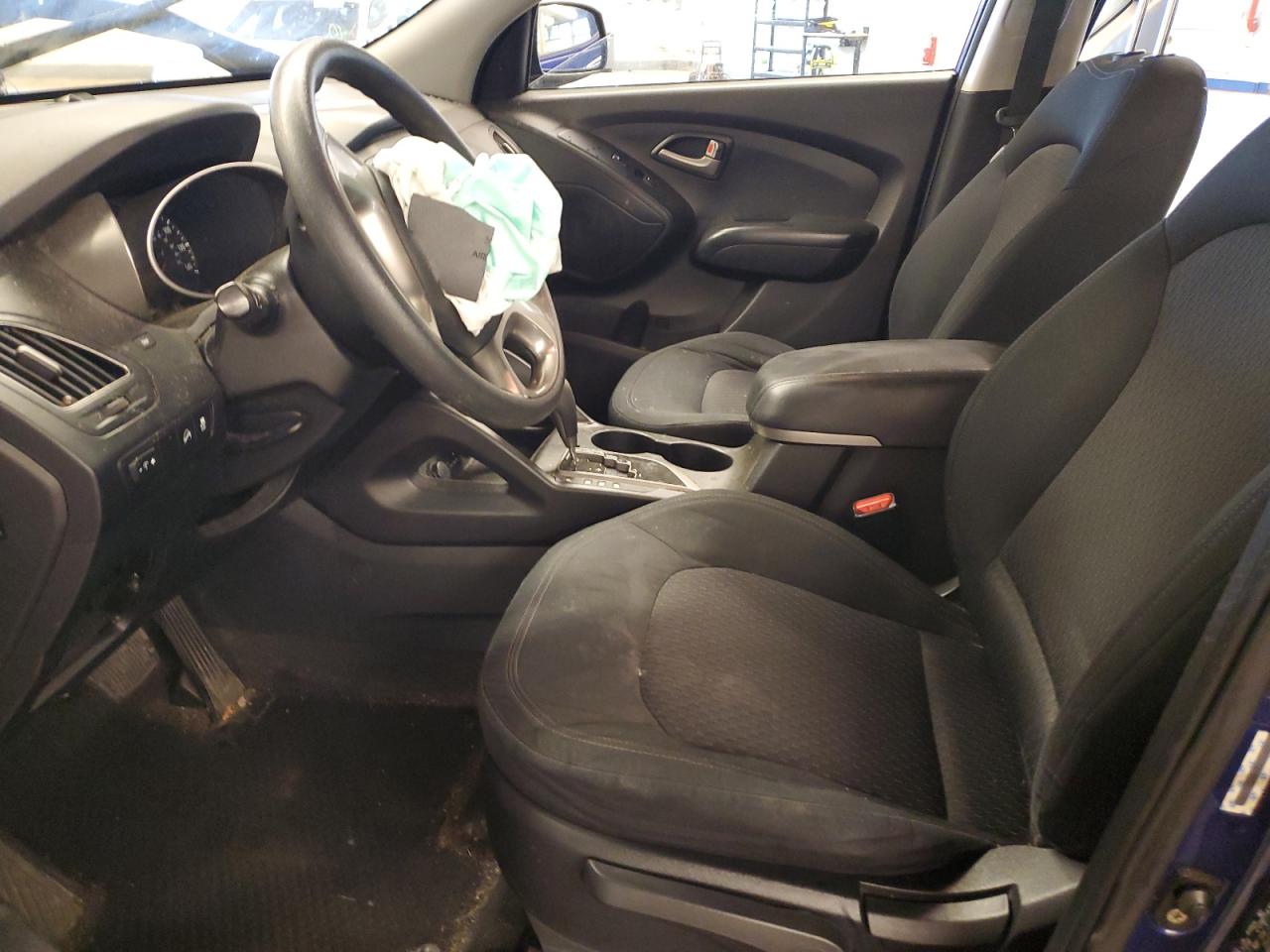 KM8JT3AC8AU112976 2010 Hyundai Tucson Gls