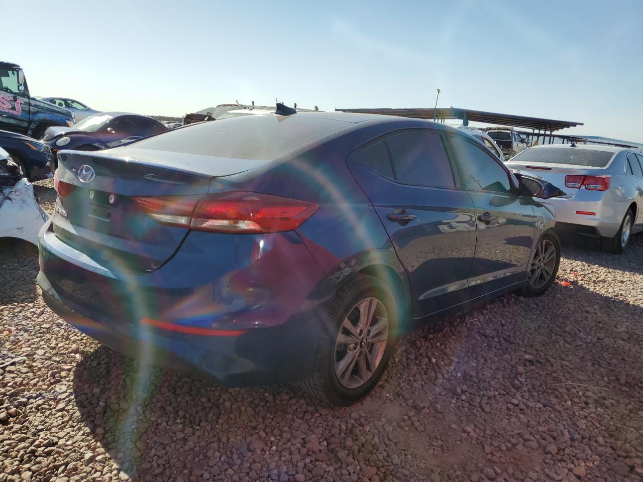 5NPD84LF6JH351906 2018 Hyundai Elantra Sel