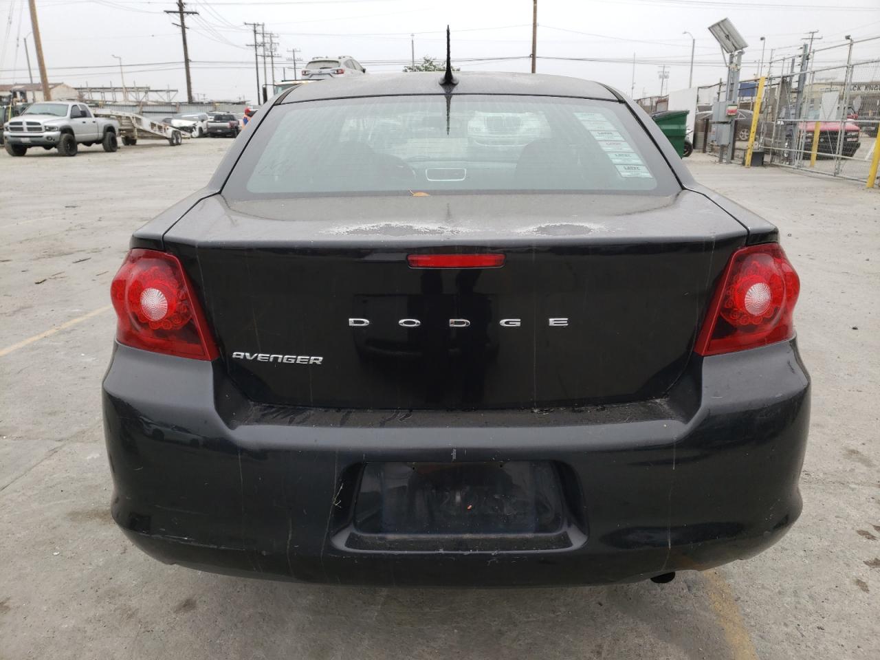 1C3CDZAB1DN754009 2013 Dodge Avenger Se