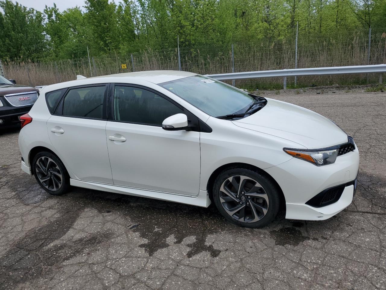 JTNKARJE5GJ501390 2016 Toyota Scion Im