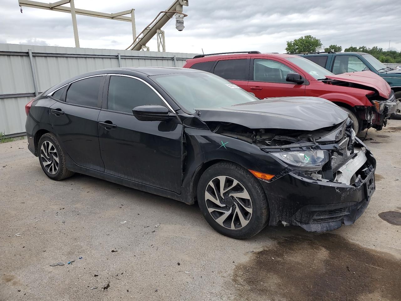 2018 Honda Civic Lx vin: 2HGFC2F50JH554511