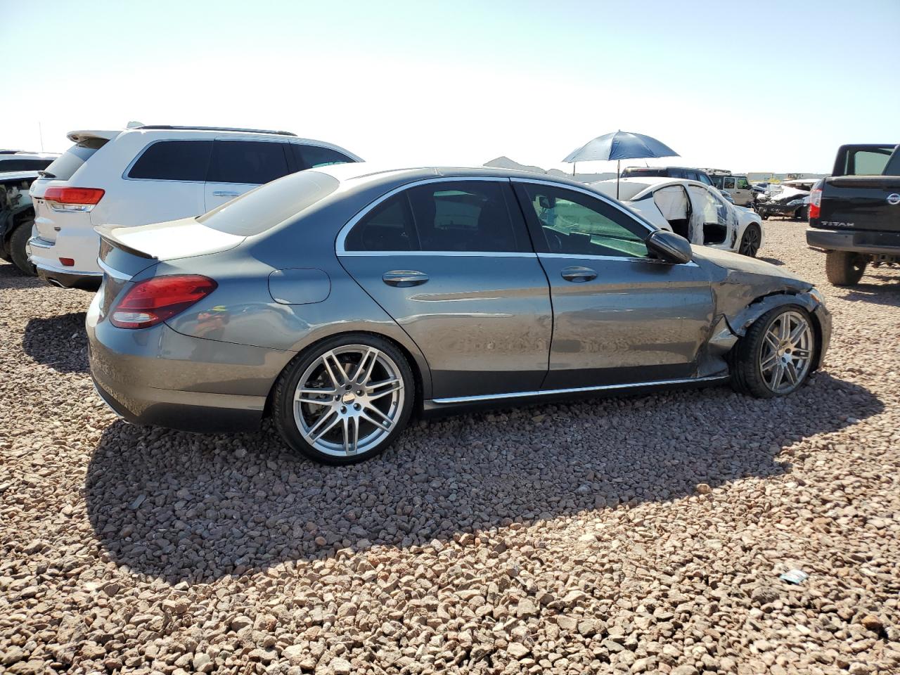 55SWF4JB0JU237587 2018 Mercedes-Benz C 300