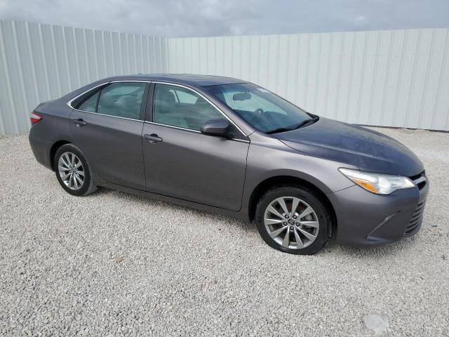 VIN 4T1BF1FK5HU696392 2017 Toyota Camry, LE no.4