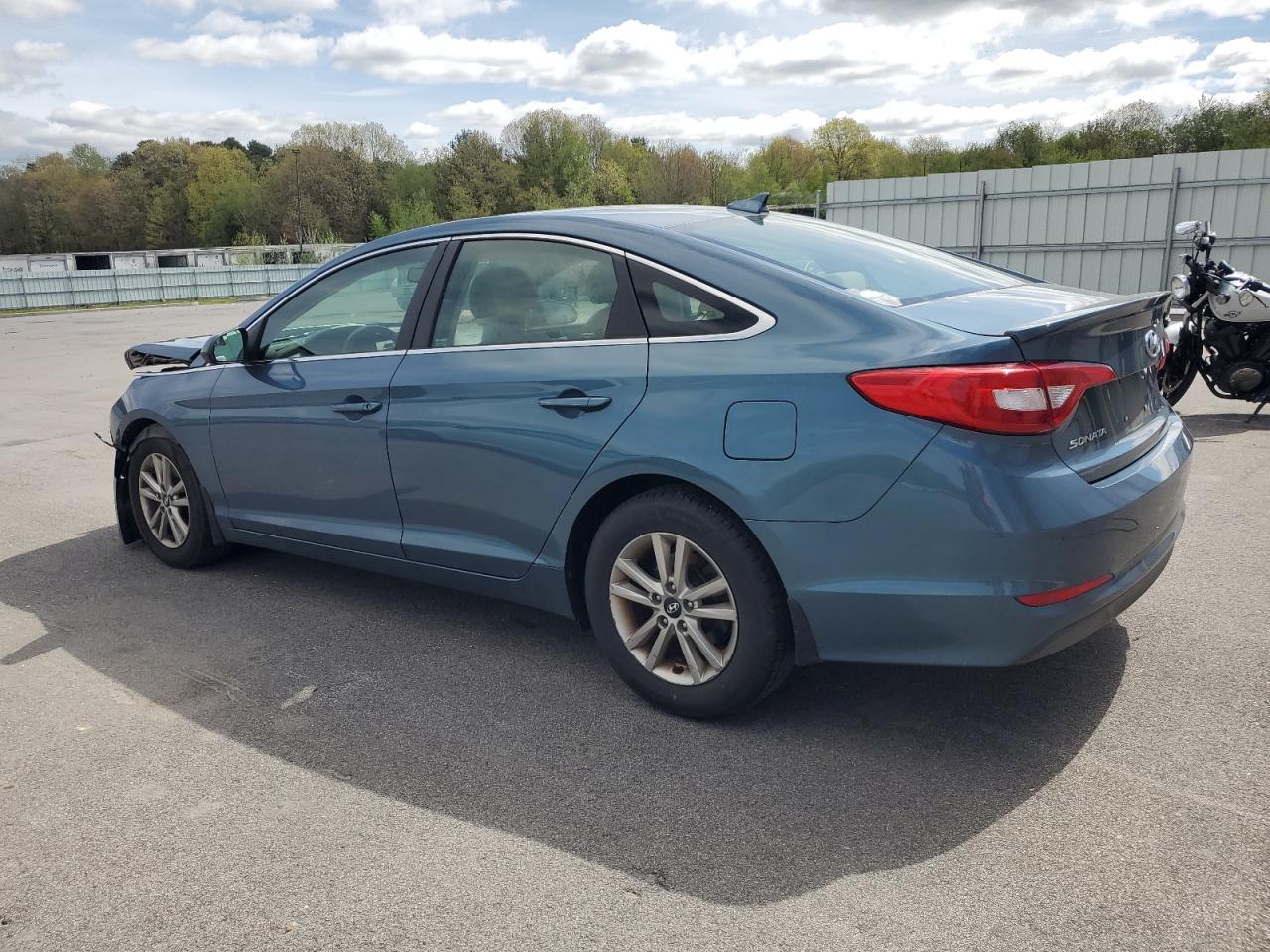 5NPE24AF7FH185847 2015 Hyundai Sonata Se