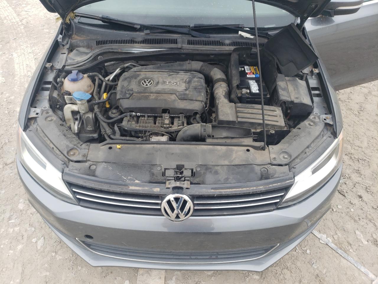 3VWD07AJXEM303094 2014 Volkswagen Jetta Se