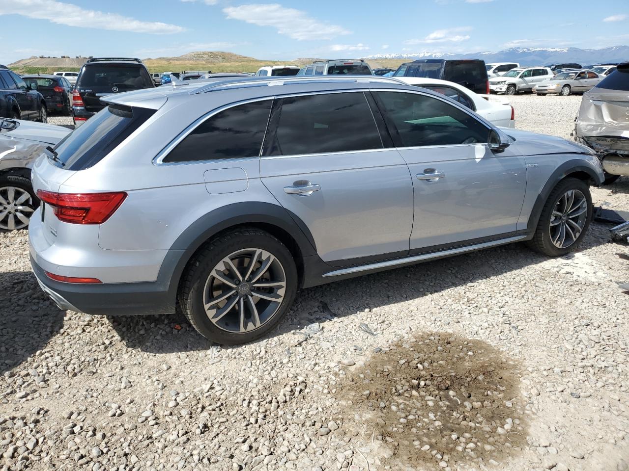 WA18NAF49HA062842 2017 Audi A4 Allroad Premium Plus