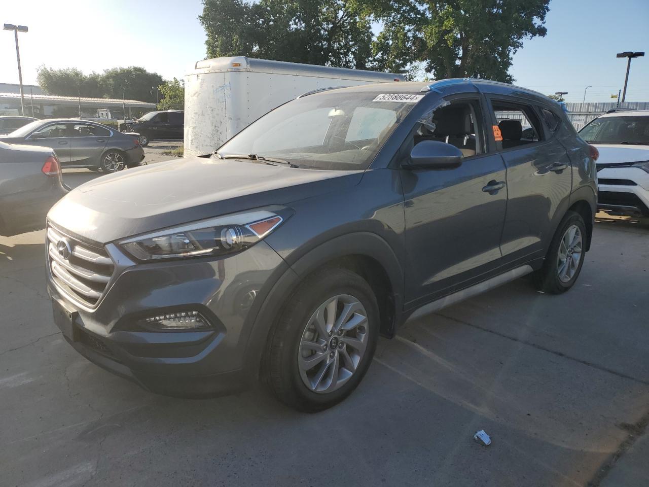 KM8J33A4XHU462449 2017 Hyundai Tucson Limited