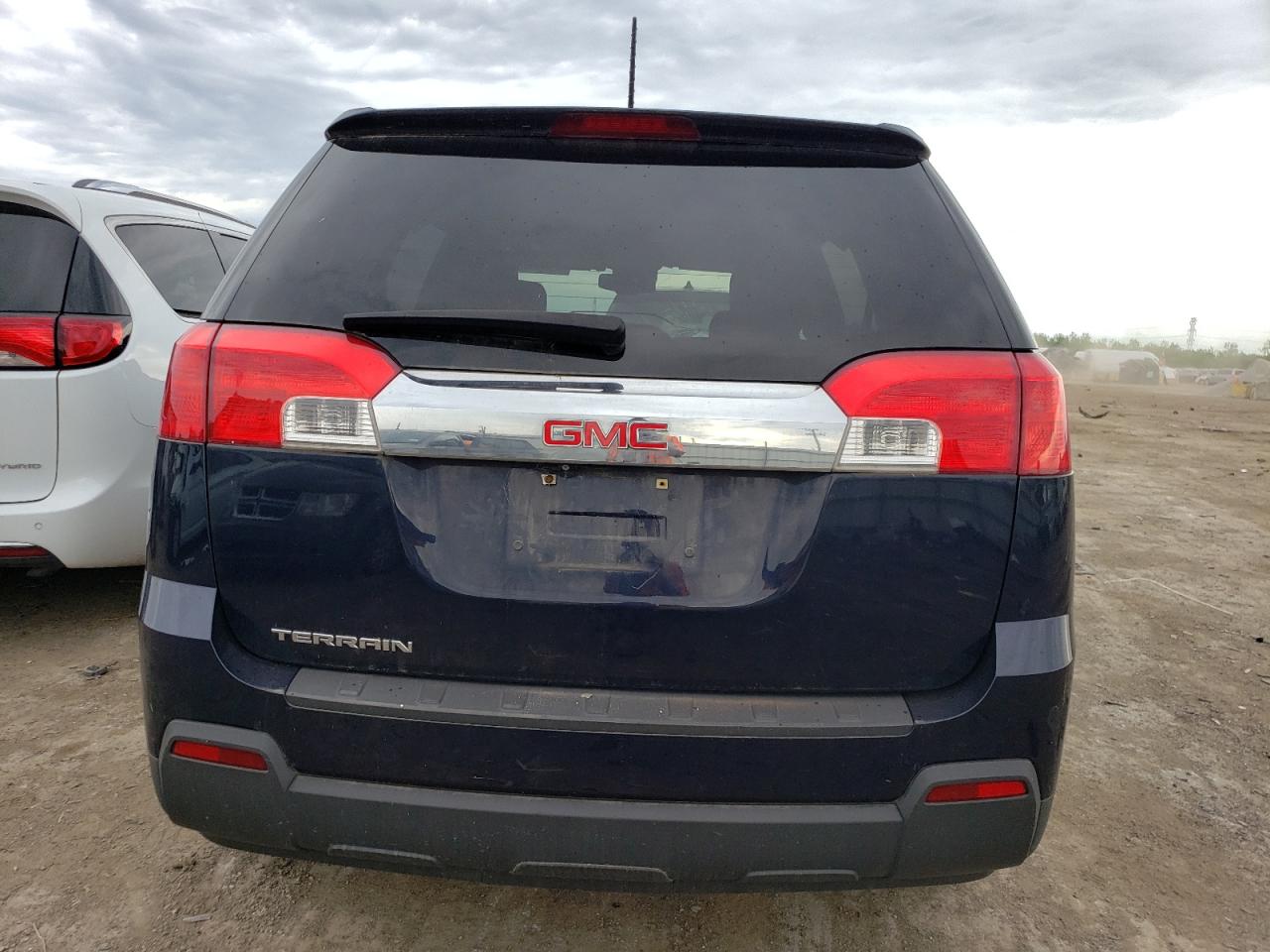 2GKALMEK1F6267648 2015 GMC Terrain Sle