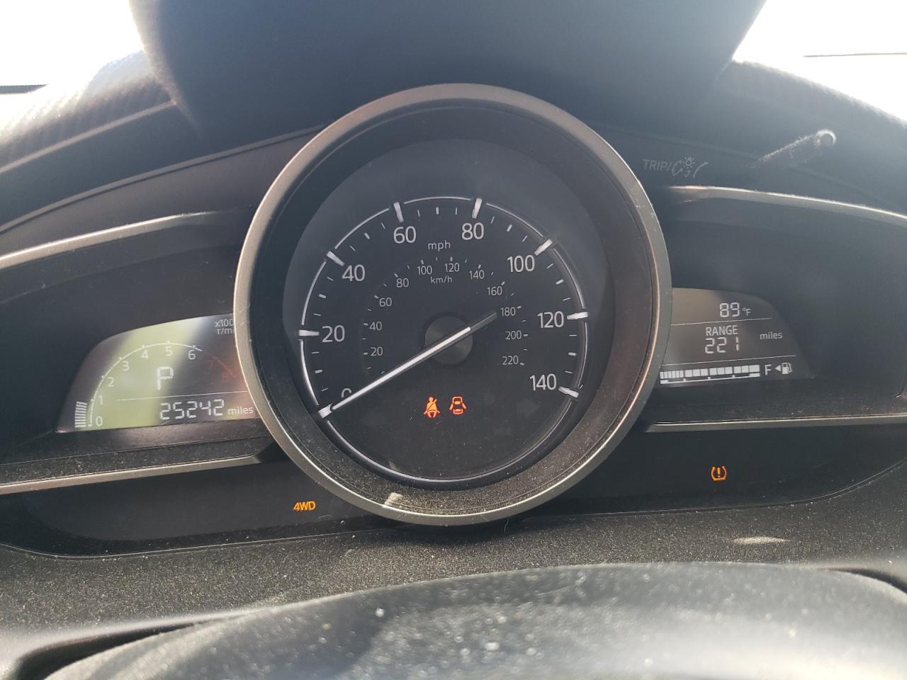 JM1DKFC74J0318583 2018 Mazda Cx-3 Touring