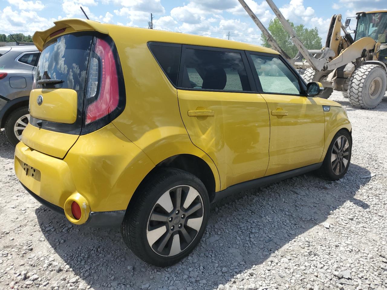 KNDJX3A5XF7153593 2015 Kia Soul !