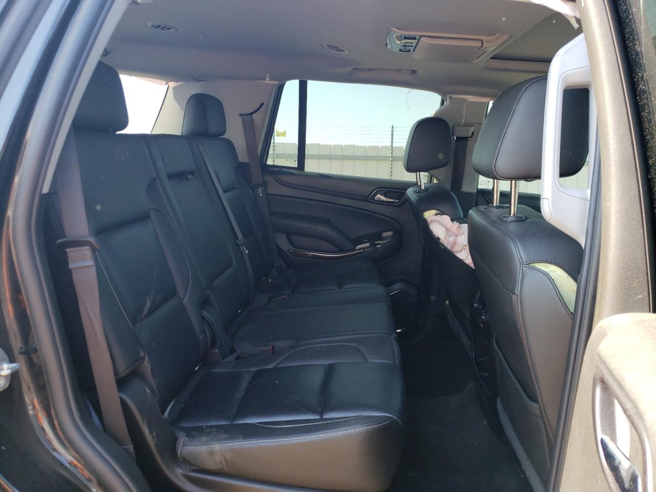 1GNSKBKC7JR335332 2018 Chevrolet Tahoe K1500 Lt