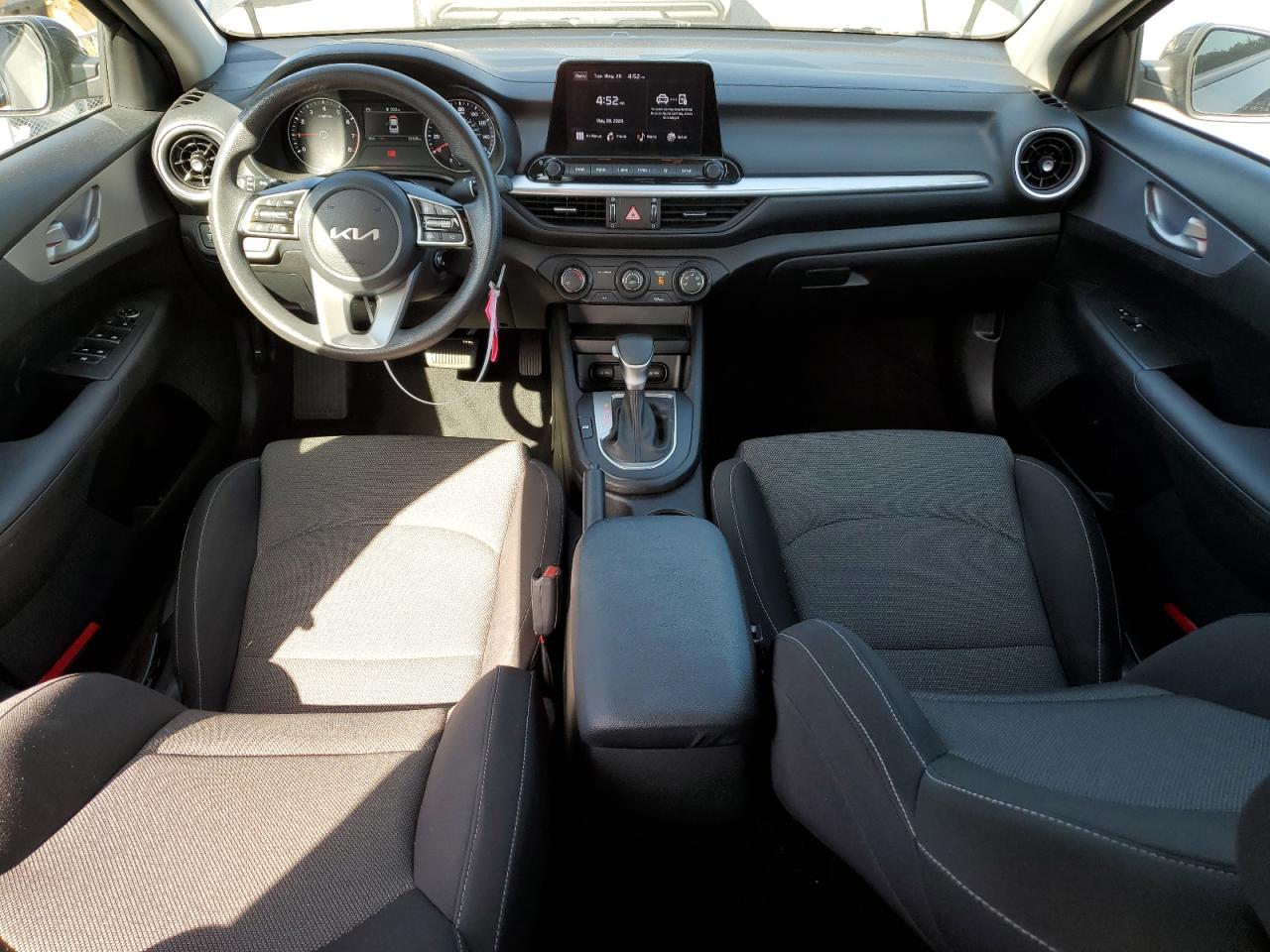 3KPF24AD6NE478077 2022 Kia Forte Fe