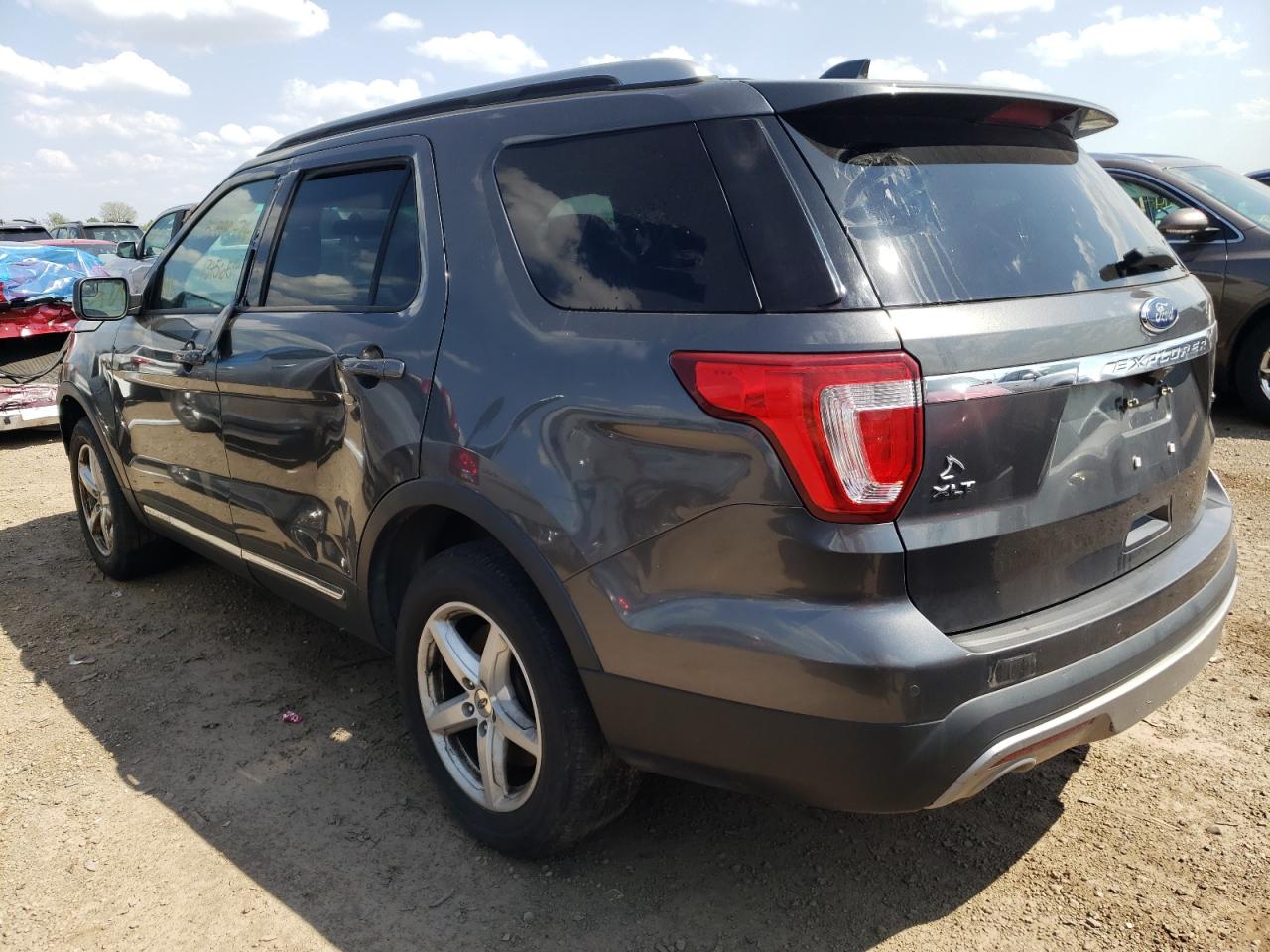 2016 Ford Explorer Xlt vin: 1FM5K8D82GGB10012