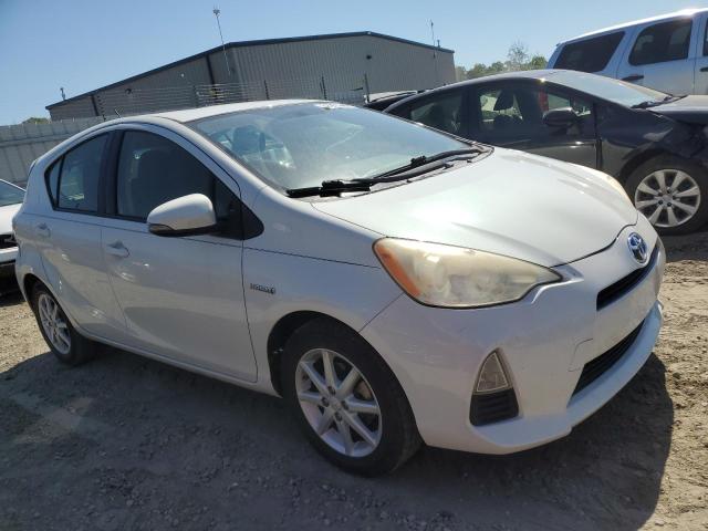 2013 Toyota Prius C VIN: JTDKDTB35D1551272 Lot: 52991904