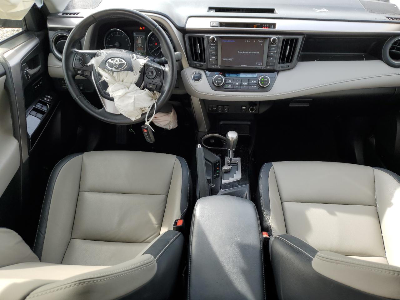 JTMYFREV8HD106386 2017 Toyota Rav4 Limited