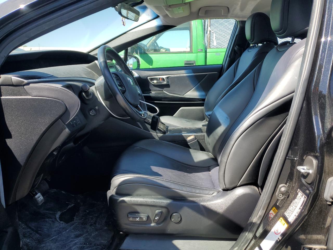 JTDBVRBD2JA004545 2018 Toyota Mirai