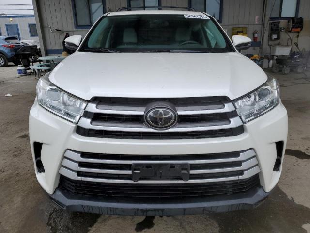 2018 Toyota Highlander Le VIN: 5TDZARFH3JS041095 Lot: 56963344